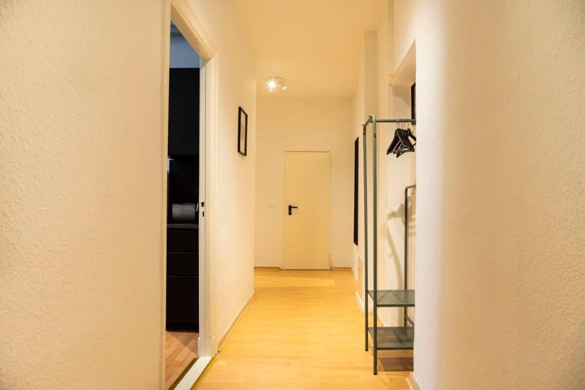 Spacious Family Apartment At Mauerpark Plus Selfcheckin Berlín Exterior foto