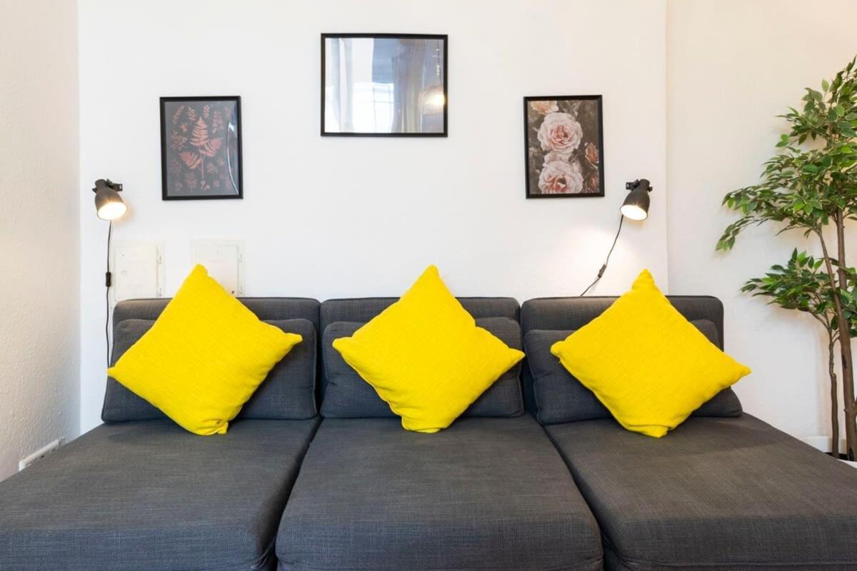 Spacious Family Apartment At Mauerpark Plus Selfcheckin Berlín Exterior foto