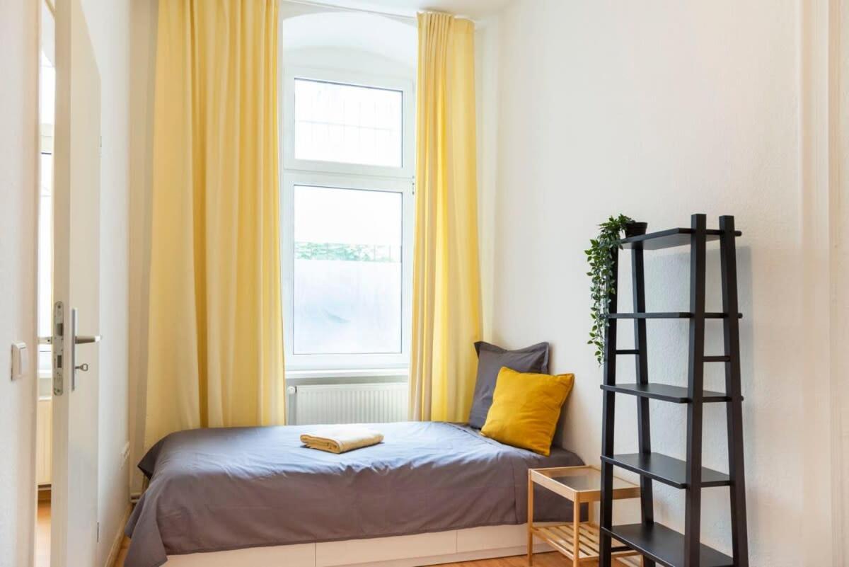 Spacious Family Apartment At Mauerpark Plus Selfcheckin Berlín Exterior foto
